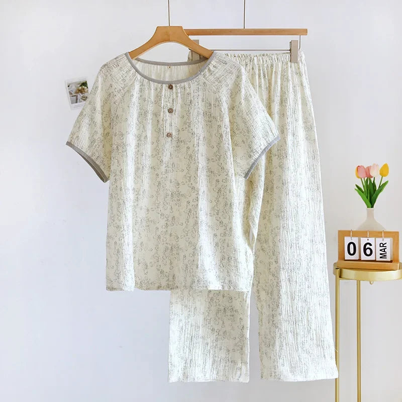 Elegant Round-Neck Short Set