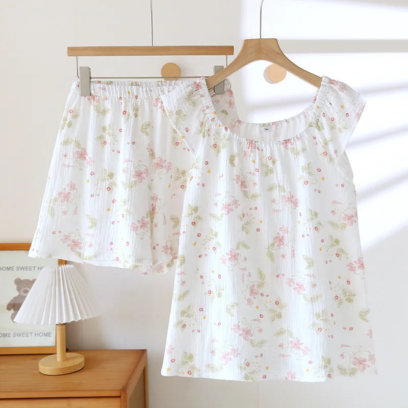 Pastoral Patterned Cotton Pajama Set