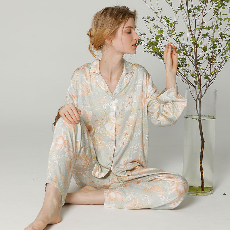Long Sleeve V-Neck Loungewear